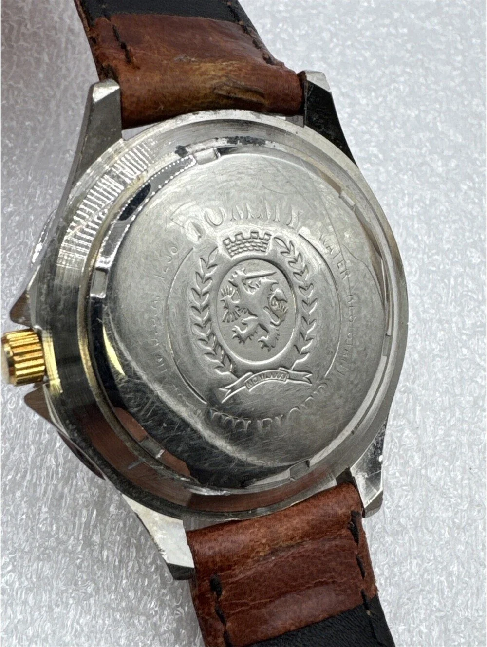 Tommy Hilfiger 1500 Professional Water Resistant Watch New Battery Leather Strap